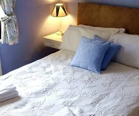 The At Guest house 4*